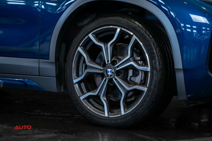 bmw-x2-elektrisitetbensin-2021-big-2