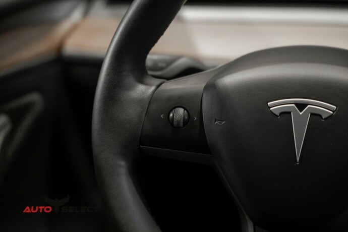 tesla-model-y-elektrisitet-2023-big-30
