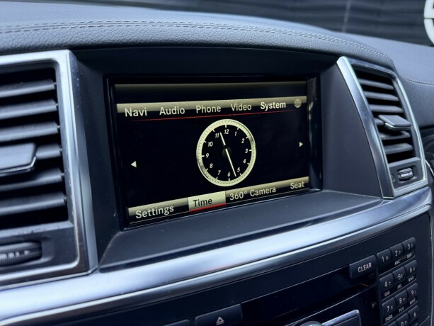 mercedes-benz-gl63-bensin-2014-big-14
