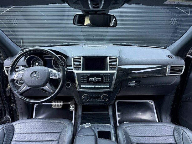 mercedes-benz-gl63-bensin-2014-big-7
