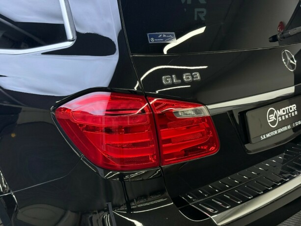 mercedes-benz-gl63-bensin-2014-big-5