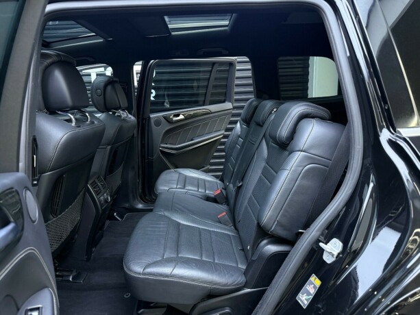mercedes-benz-gl63-bensin-2014-big-27
