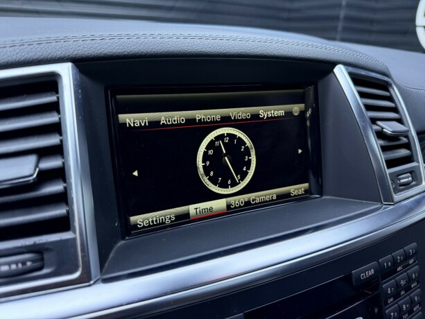 mercedes-benz-gl63-bensin-2014-big-15