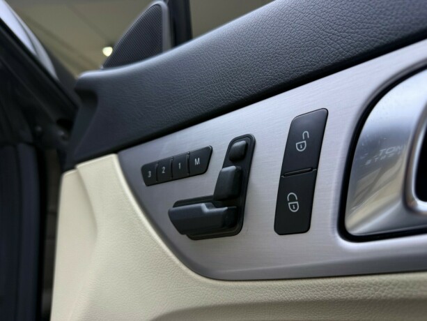 mercedes-benz-slk55-bensin-2013-big-30