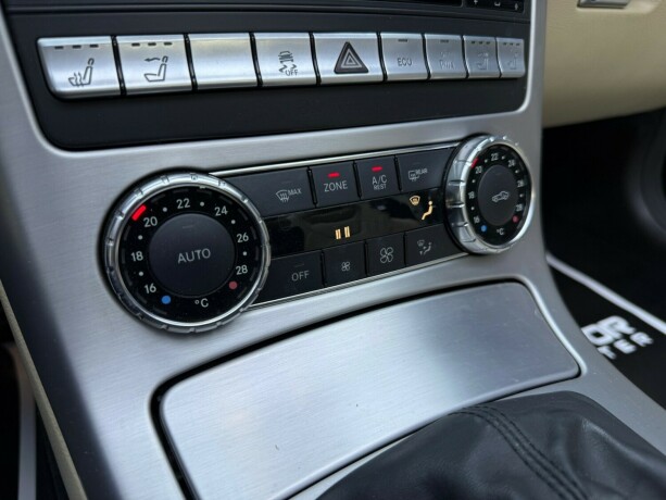 mercedes-benz-slk55-bensin-2013-big-28