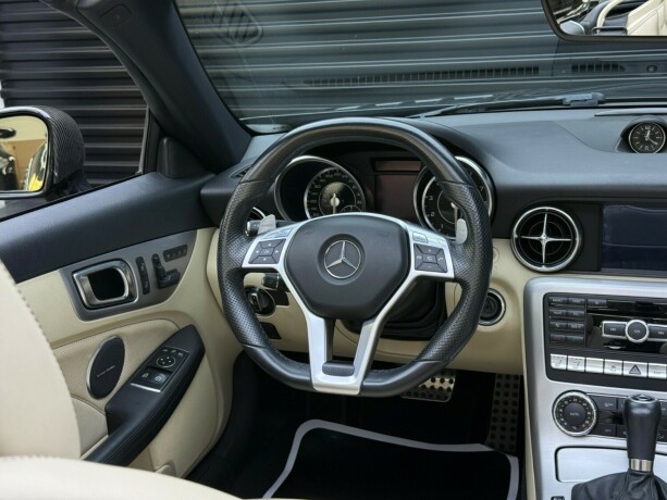 mercedes-benz-slk55-bensin-2013-big-16