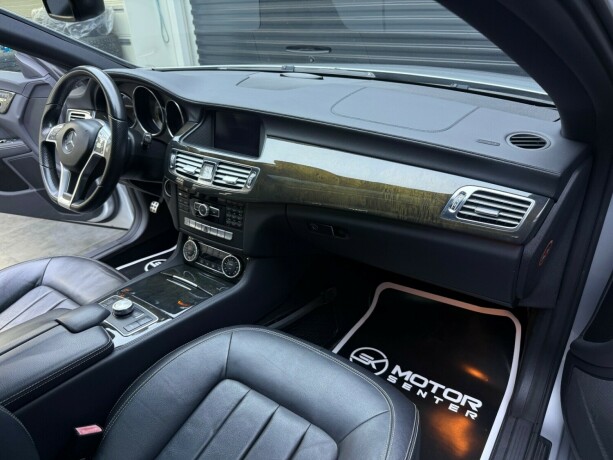 mercedes-benz-cls350-bensin-2014-big-11