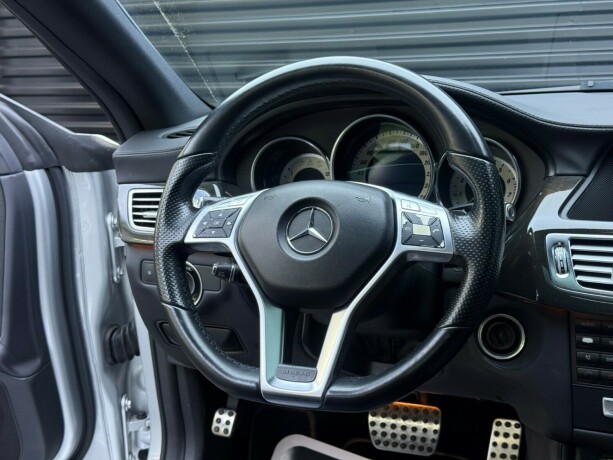 mercedes-benz-cls350-bensin-2014-big-12