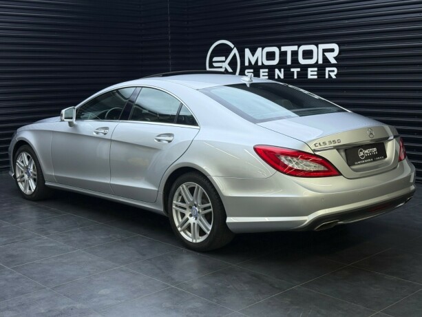mercedes-benz-cls350-bensin-2014-big-1