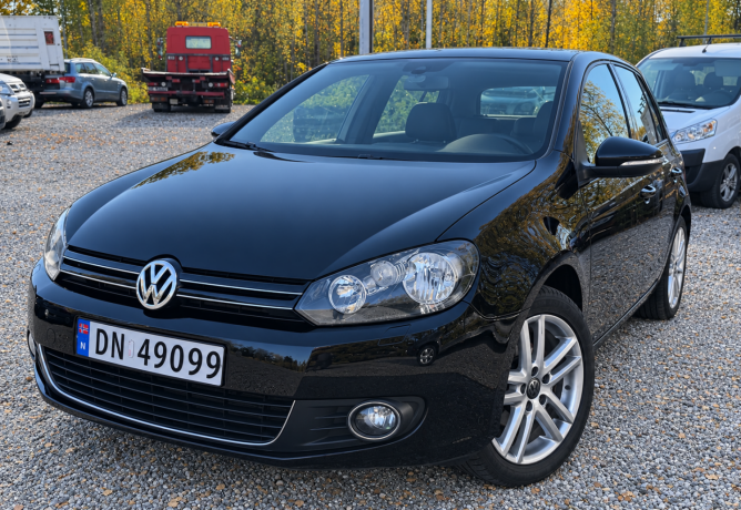volkswagen-golf-vi-diesel-2011-big-0