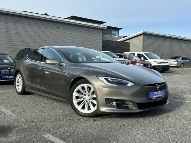 tesla-model-s-elektrisitet-2016-big-8