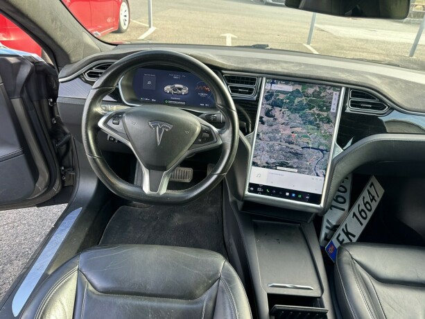 tesla-model-s-elektrisitet-2016-big-15