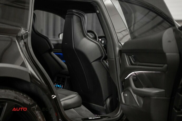 porsche-taycan-4-elektrisitet-2022-big-55