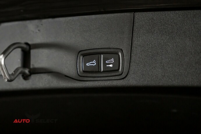 porsche-taycan-4-elektrisitet-2022-big-14