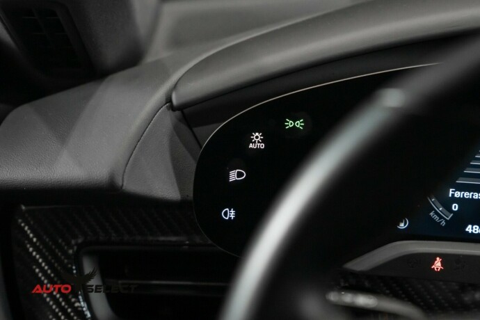 porsche-taycan-4-elektrisitet-2022-big-28