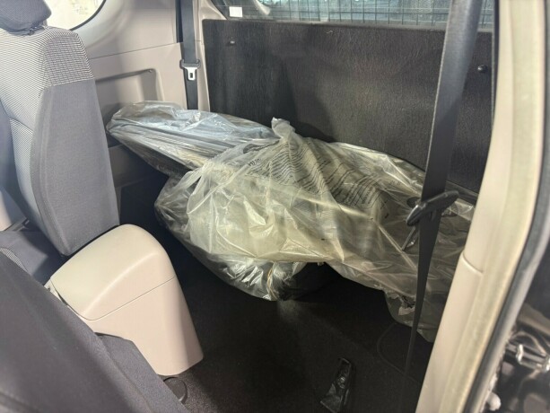 mitsubishi-l200-diesel-2007-big-28