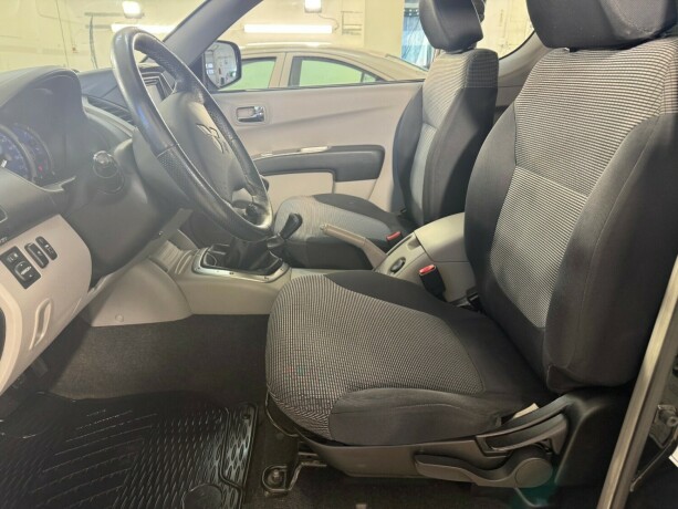 mitsubishi-l200-diesel-2007-big-19