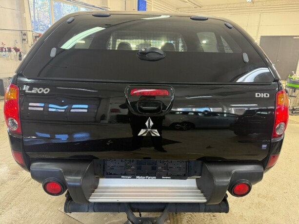 mitsubishi-l200-diesel-2007-big-5