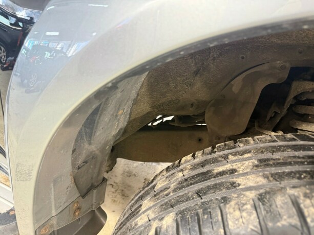 mitsubishi-l200-diesel-2007-big-29