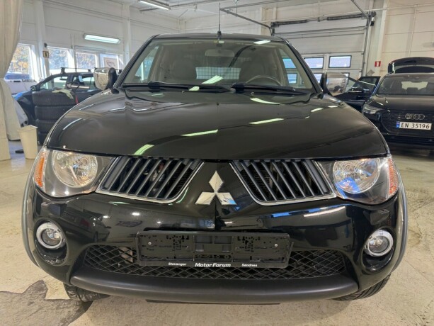mitsubishi-l200-diesel-2007-big-1