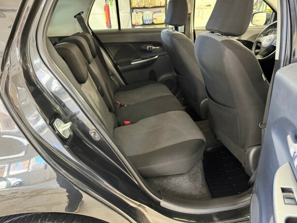 toyota-urban-cruiser-diesel-2011-big-12