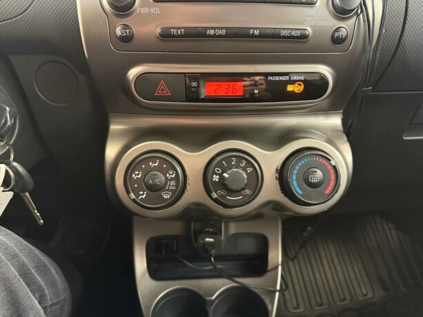 toyota-urban-cruiser-diesel-2011-big-22