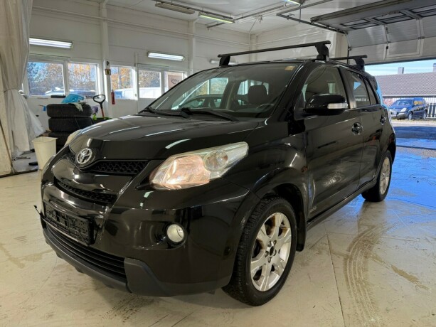 toyota-urban-cruiser-diesel-2011-big-8