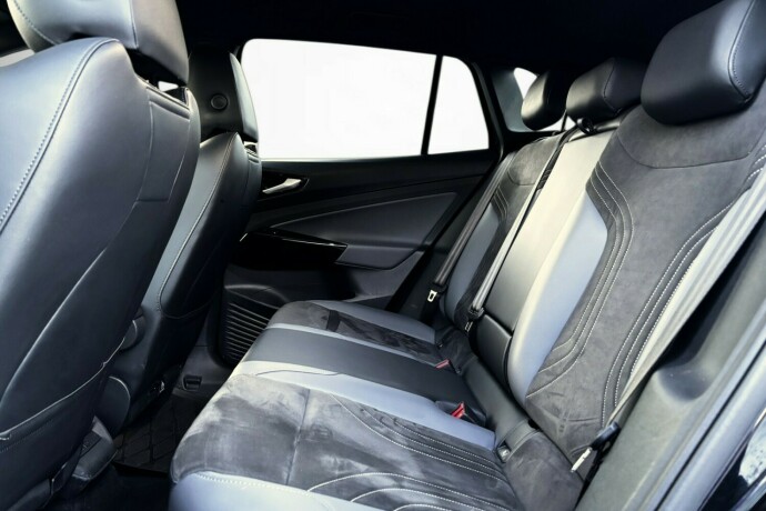 volkswagen-id4-elektrisitet-2023-big-30