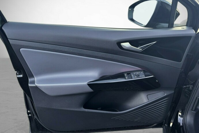 volkswagen-id4-elektrisitet-2023-big-11