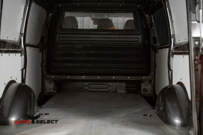 mercedes-benz-vito-diesel-2021-big-9
