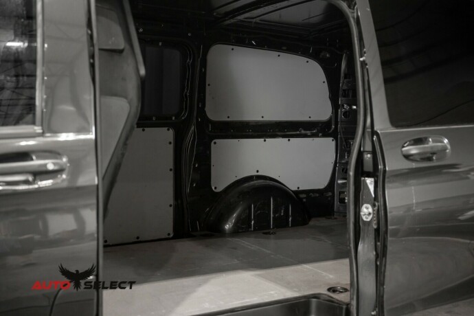 mercedes-benz-vito-diesel-2021-big-6