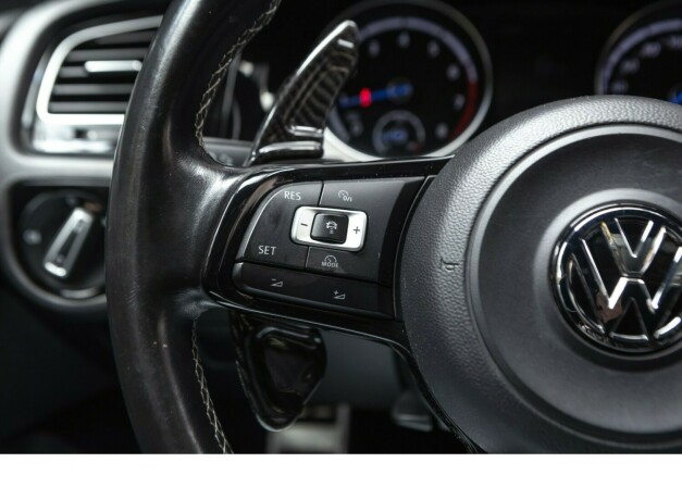 volkswagen-golf-vii-bensin-2016-big-17