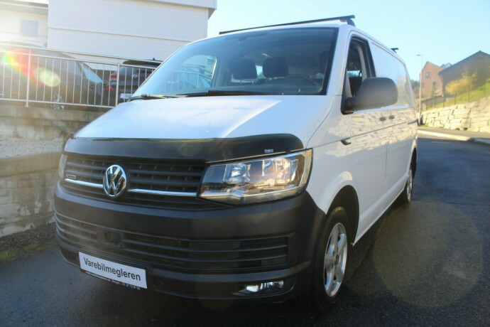 volkswagen-transporter-diesel-2017-big-3