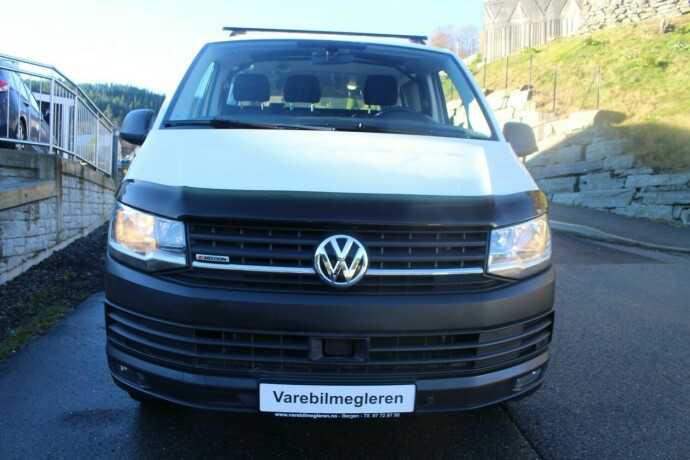 volkswagen-transporter-diesel-2017-big-2