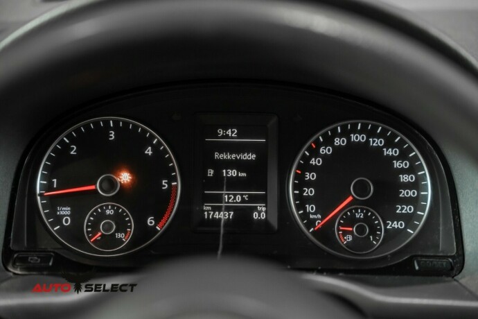 volkswagen-caddy-diesel-2011-big-23