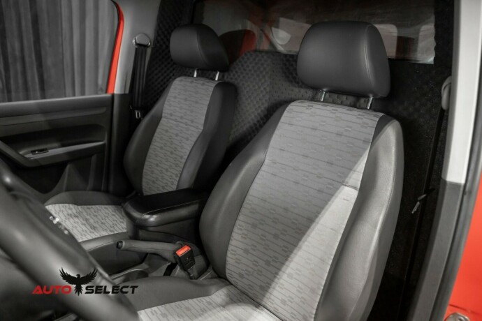 volkswagen-caddy-diesel-2011-big-20