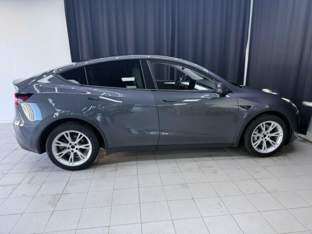 tesla-model-y-elektrisitet-2021-big-8