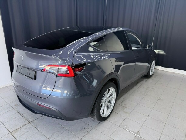 tesla-model-y-elektrisitet-2021-big-7