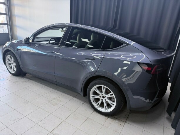 tesla-model-y-elektrisitet-2021-big-4