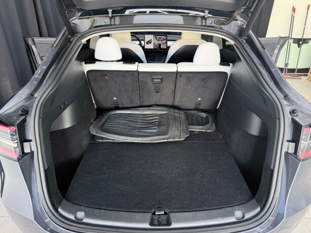 tesla-model-y-elektrisitet-2021-big-23