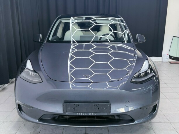 tesla-model-y-elektrisitet-2021-big-1