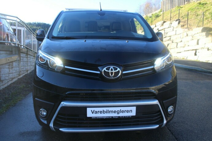 toyota-proace-diesel-2021-big-2