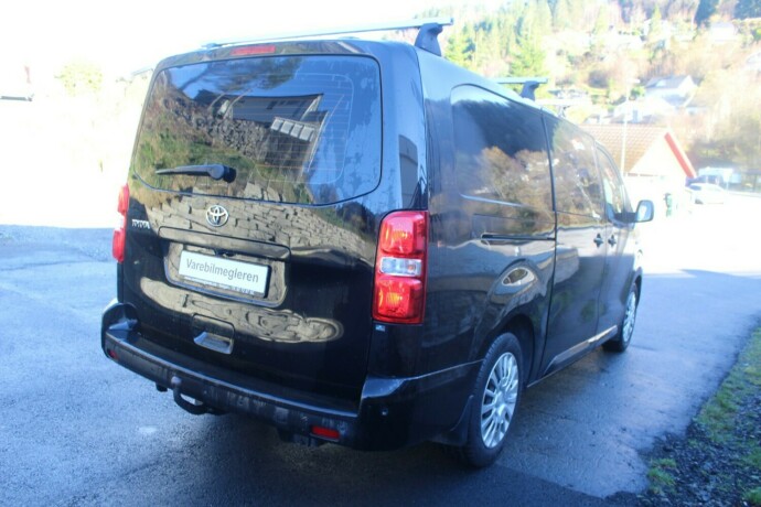 toyota-proace-diesel-2021-big-4