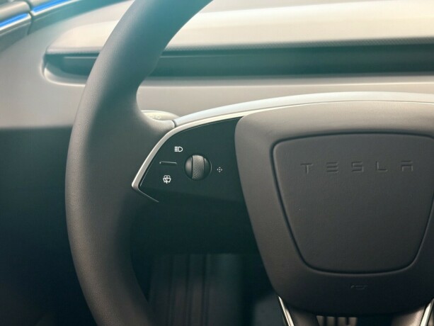 tesla-model-3-elektrisitet-2026-big-12