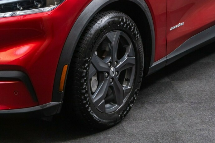 ford-mustang-mach-e-elektrisitet-2021-big-4