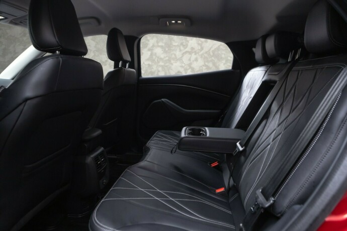 ford-mustang-mach-e-elektrisitet-2021-big-21