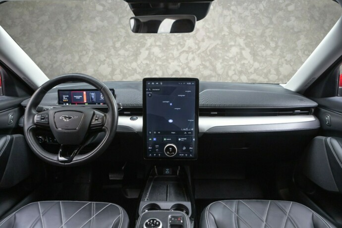 ford-mustang-mach-e-elektrisitet-2021-big-22