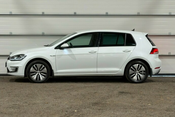 volkswagen-e-golf-vii-elektrisitet-2020-big-4