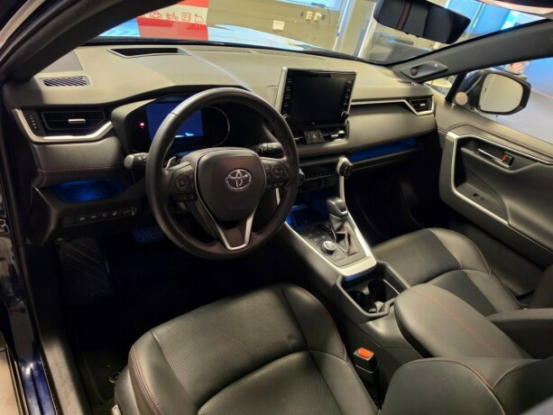toyota-rav4-plug-in-hybrid-plug-in-petrol-2021-big-25
