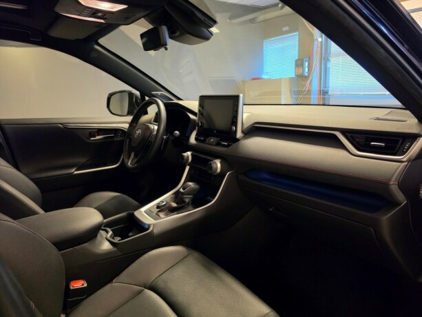 toyota-rav4-plug-in-hybrid-plug-in-petrol-2021-big-12